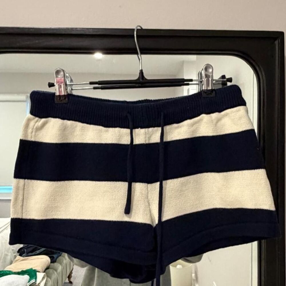 Edikted Women's multi Shorts